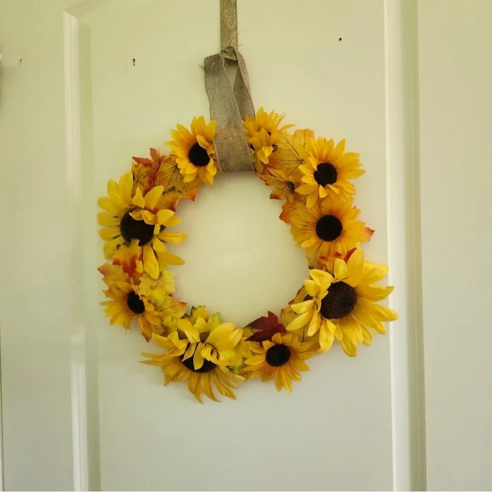 Hand Crafted Yellow Sunflower Floral Wreath  Summer Door Wall Decoration